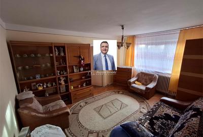 Resita, Chirie 2 cam., Micro III - 24