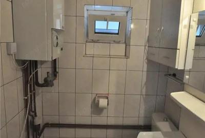 Spatiu comercial,vitrinat,doua intrari,acces facil, Calea Bucuresti,Astra,Brasov. - 4