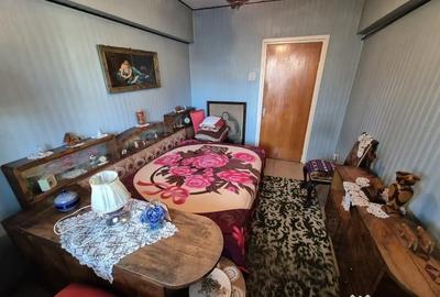 Apartament cu 3 camere decomandat în 1 Mai - 12