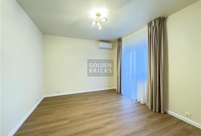Apartament cu 5 camere decomandat în Aviatorilor - 17