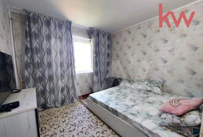 Apartament cu 3 camere semidecomandat, mobilat în Calea București - 6