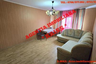 Apartament cu 3 camere decomandat în Găvana