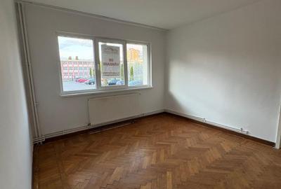 Apartament cu 2 camere semidecomandat în Astra - 2