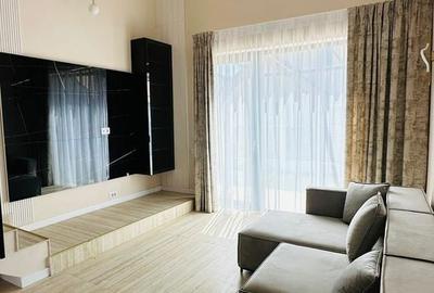 Casă cu 4 camere cu Teren 308 Mp în Central - 2