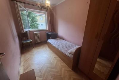 Apartament cu 4 camere decomandat, mobilat în Hipodrom 3 - 3