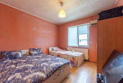 Apartament cu 3 camere în Berceni - 1