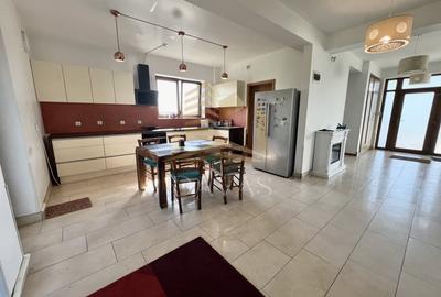 Casă individuală cu 6 camere cu Garaj în Iris - 4