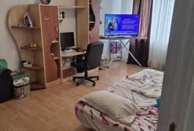 Apartament -2 camere -Zona Margeanului - 8