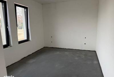 Casă cu 4 camere cu Teren 400 Mp în Central - 5