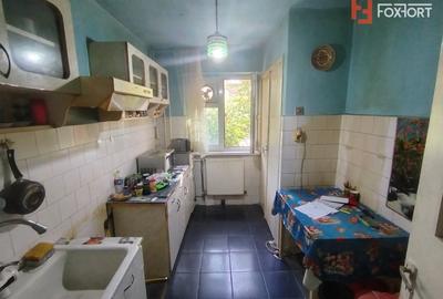 Apartament cu 2 camere semidecomandat în Dâmbovița