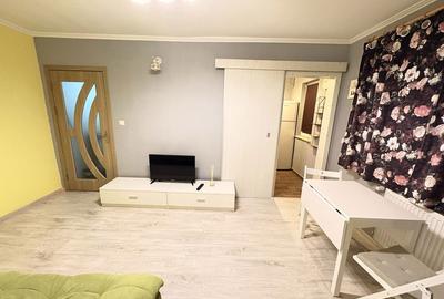 Apartament cu 2 camere semidecomandat în Dacia