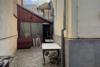 Casă cu 4 camere în Central - 7