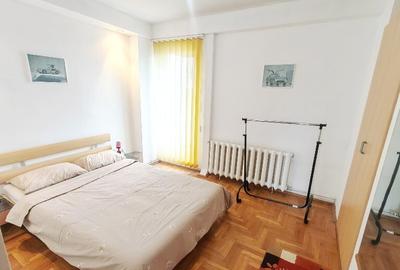 Proprietar inchiriez Apartament 4 Camere Centrul Civic - 9