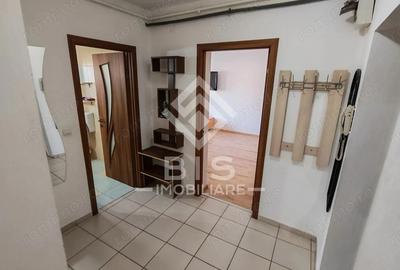 Apartament cu 2 camere decomandat în Sud - 13