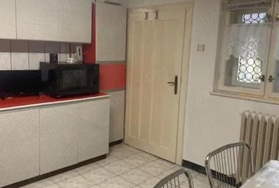 Casă cu Teren 91 Mp în Central - 2