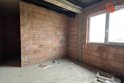 Duplex cu 4 camere cu Canalizare în Moșnița Nouă - 18