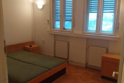 Piata Roseti /Universitate - 4