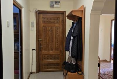 Update! Ocazie!Ap. 4 camere - Faleza Nord Constanta - 300m de plaja - negociabil - 6