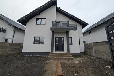 Casa individuala | Parter + Etaj | Asfalt | Toate utilitatile | - 11