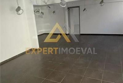 Spațiu comercial, de 135 mp, în Central - 10