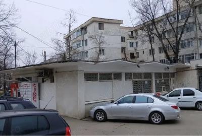 Spațiu comercial, de 35 mp, în Central - 3