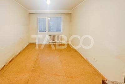 De vanzare apartament cu 2 camere in cartierul Grigorescu - 1