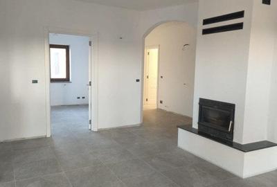 Casa finisata, teren 2500mp, Marginea - 5