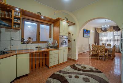 Agigea - Vila D+P+1E+M pe un teren de 772 mp cu o deschidere de 21,46 m. - 9