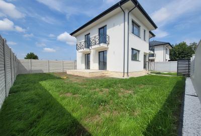 Vila 4 camere, finisaje lux, panouri solare | Cosmopolis - 3