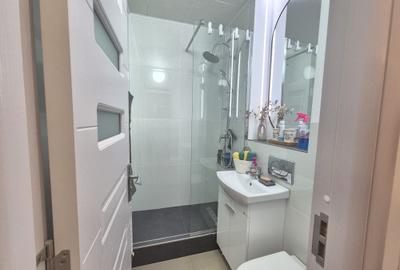 Apartament cu 2 camere semidecomandat, mobilat în Florilor - 11