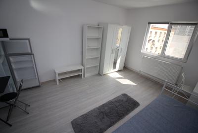 Garsonieră semidecomandată, mobilată în 1 Decembrie 1918 - 4