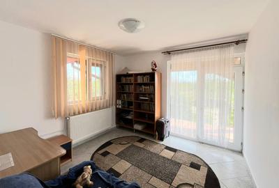 Casă individuală cu 6 camere cu Teren 2300 Mp în Valter Mărăcineanu - 9