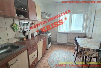 Apartament cu 3 camere decomandat în Găvana - 10