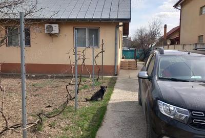 Casă cu Teren 1004 Mp în Central - 1