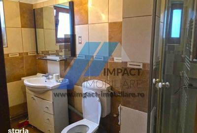 Apartament cu 4 camere decomandat în 1 Mai - 9