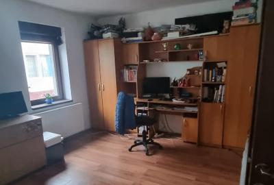 Casă individuală cu 3 camere cu Canalizare în Muncitoresc - 2