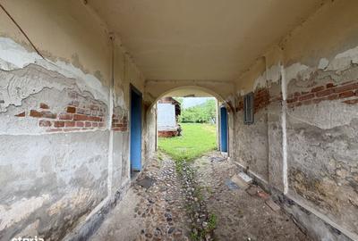 Casă cu 4 camere în Davidești - 12