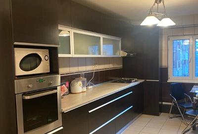 Apartament 3 camere zona Tineretului - 1