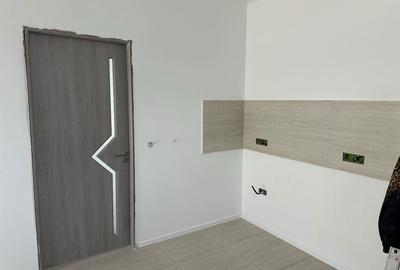 Casă cu 3 camere în Răzvad - 4