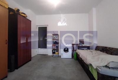 Apartament cu 4 camere decomandat în Calea Călărașilor - 8