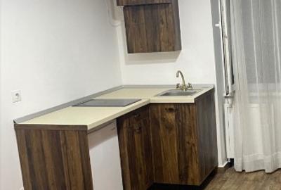 Garsoniera - centrul istoric - langa Piata Sfatului - 2