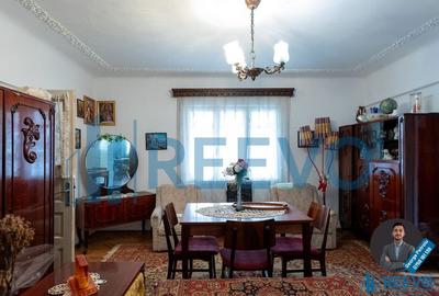 Casa de vanzare Buhu?i, Str. Orbic - 6