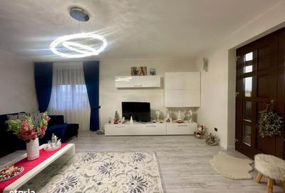 Casă cu 4 camere cu Teren 1023 Mp în Central - 11