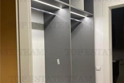 Casă cu 5 camere cu Canalizare în Pipera