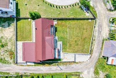 Casa / Vila cu 6 camere de vanzare in Predeal - 3