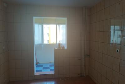 Apartament cu 3 camere în Rahova - 3