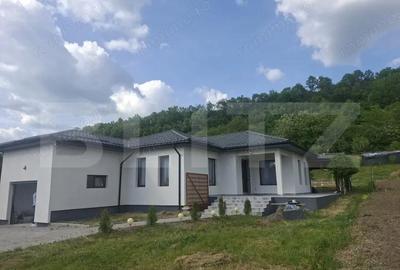 Casă cu Teren 1600 Mp în Cerghid - 13