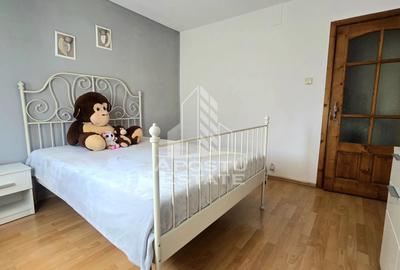 Apartament cu 3 camere decomandat în Lipovei - 6