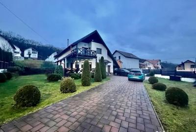 Casă cu 3 camere cu Teren 700 Mp în Corunca - 11