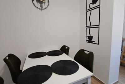 Apartament cu 3 camere decomandat în Progresul - 7